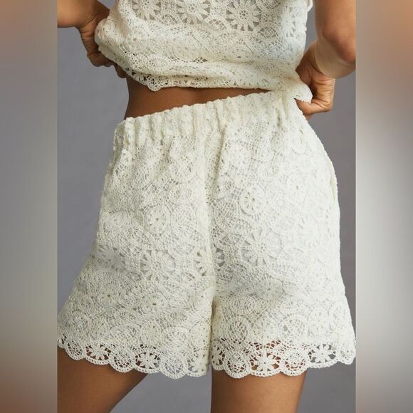 Anthropologie Maeve Ivory Crochet Eyelet Shorts Size 00 - Picture 2 of 8